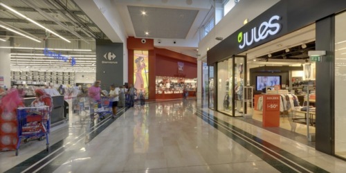 Le Centre Commercial Grand Est à La Réunion