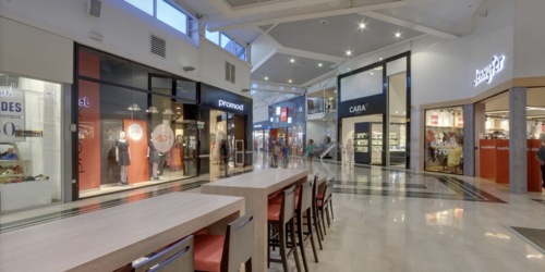 Le Centre Commercial Grand Est à La Réunion