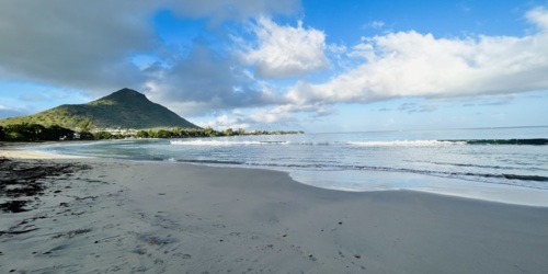 The beach of the Tamarina Boutique Hotel