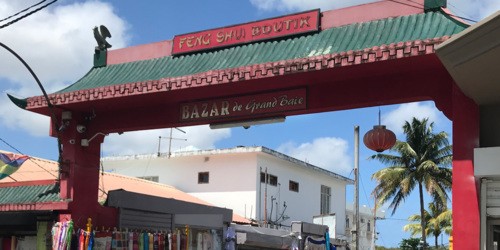 Bazaar Grand Baie Entrance