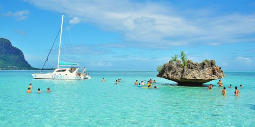 Crystal Rock, Ile aux Benitiers