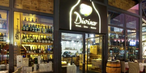 Italian restaurant DIVINO - La Croisette, Grand Baie
