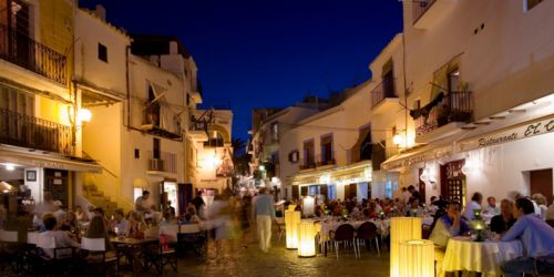 Terraces and restaurants in Ibiza Old City