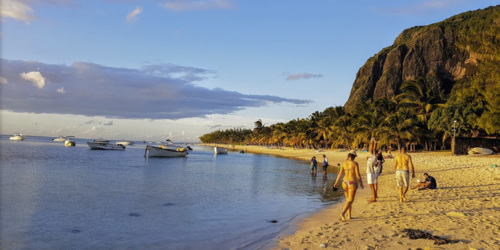 Le Morne Brabant Beach