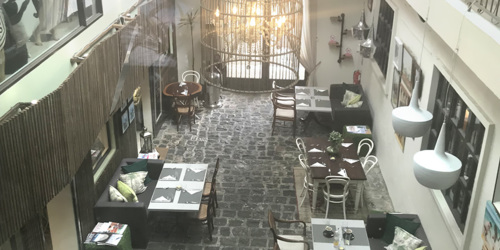 Small & Chic Restaurant in Curepipe