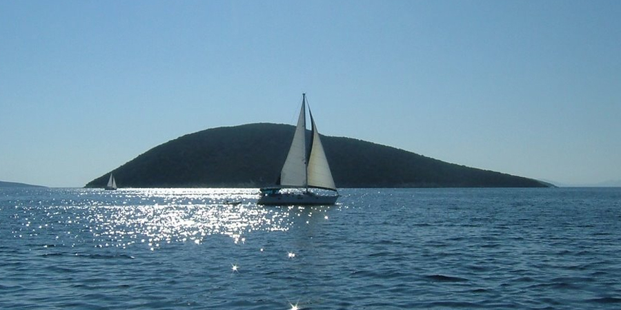 Kara Ada (Île Noire)