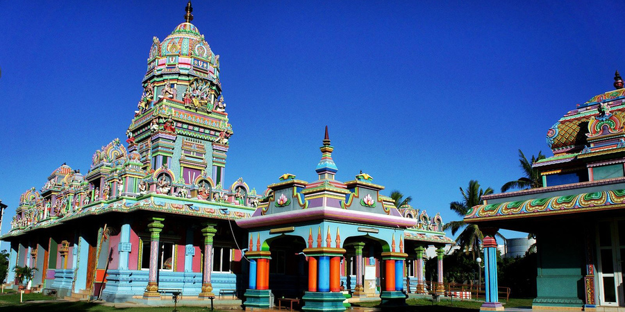 Temple Tamoul Narassingua Perournal