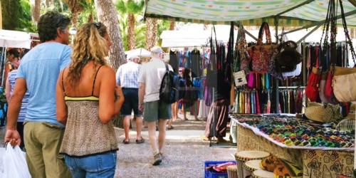 Le marché hippie de Punta Arabi, Ibiza