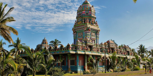 Temple Tamoul Narassingua Perournal