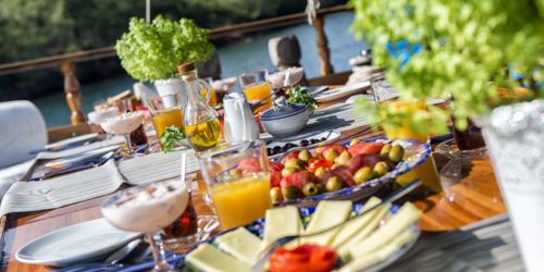 Ready for the breakfast?