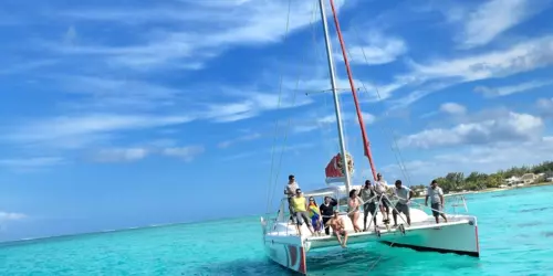 Catamaran à l'Île aux Cerfs, île Maurice